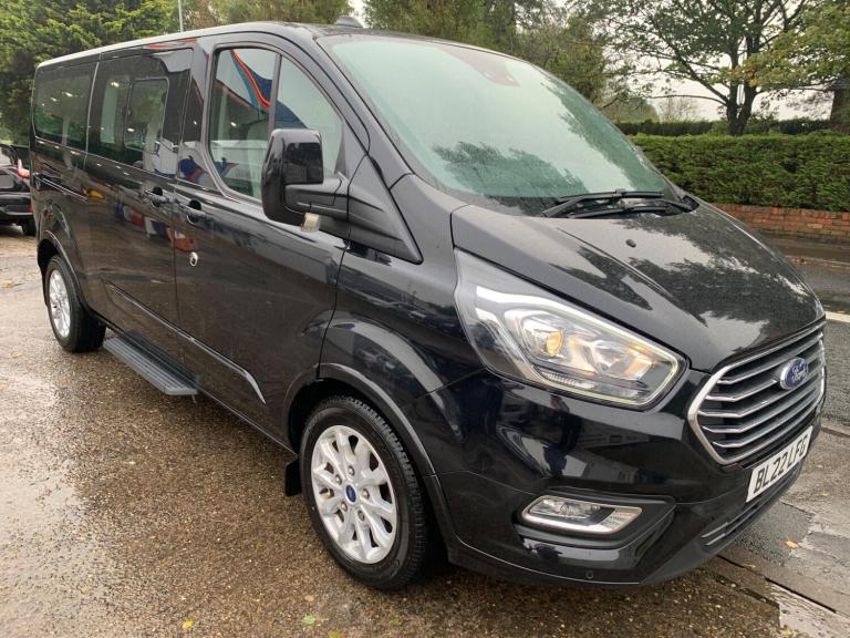2022 Ford Tourneo Custom 2.0 320 EcoBlue Titanium Minibus Double Cab 5dr Diesel Manual L2 Euro 6 ...
