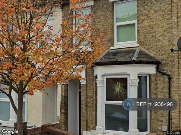4 bedroom house in Stirling Road, Walthamstow, London, E17 (4 bed) (#1938498)
