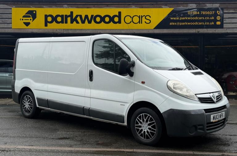 2013 Vauxhall Vivaro 2.0 2900 CDTi FWD L3 4dr PANEL VAN Diesel Manual