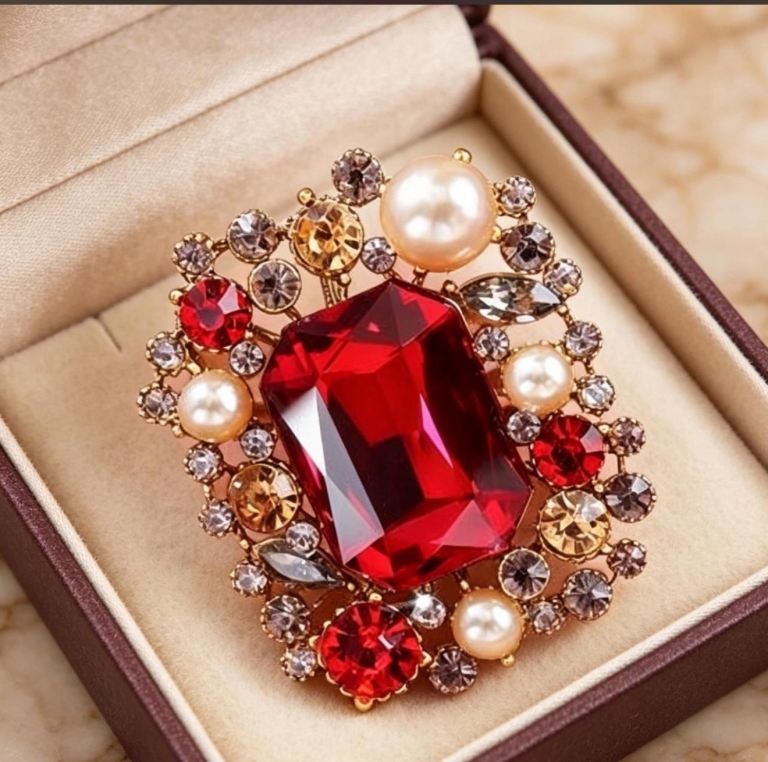Stunning Multicoloured Crystal & Pearl Brooch - New