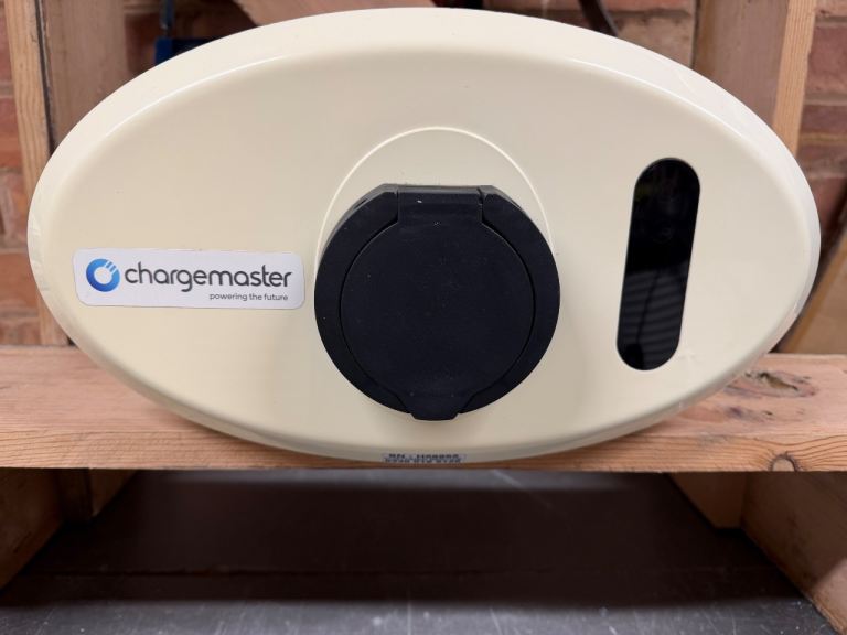 Chargemaster HE7S2 7kW Electric Vehicle charger (untethered). 