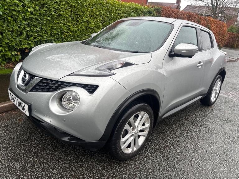 2017 Nissan Juke 1.6 N-Connecta XTRON Euro 6 5dr HATCHBACK Petrol Automatic