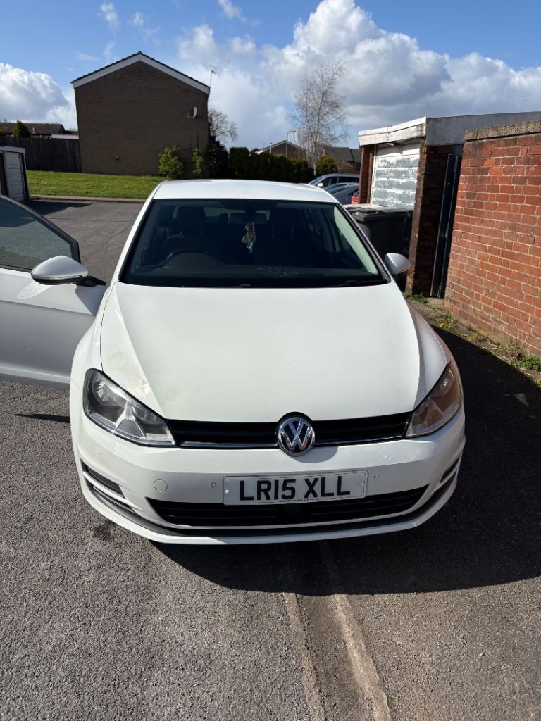 2015 Automatic VW Golf 1.6 TDI BlueMotion Tech 