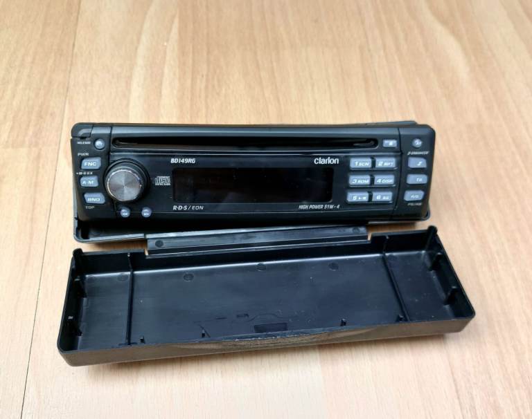 Clarion BD149RG car stereo facial panel only