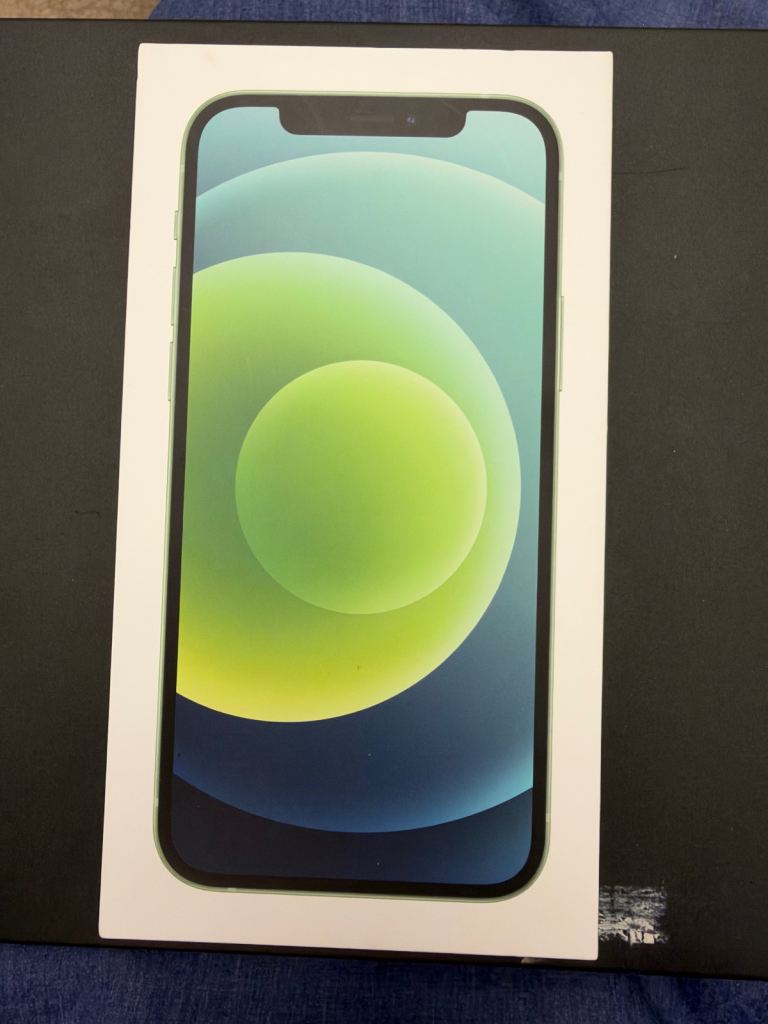 iPhone 12 green 256gb