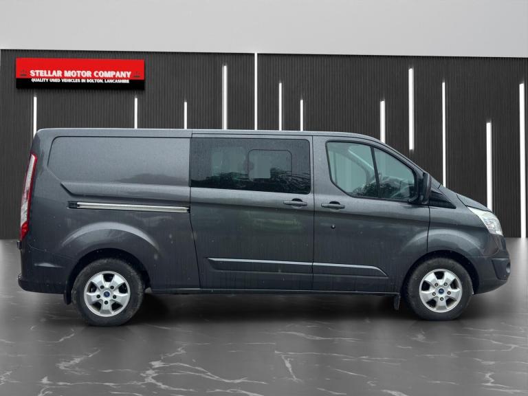 2017 Ford Transit Custom 2.0 TDCi 130ps Low Roof D/Cab Limited Van PANEL VAN DIESEL Manual