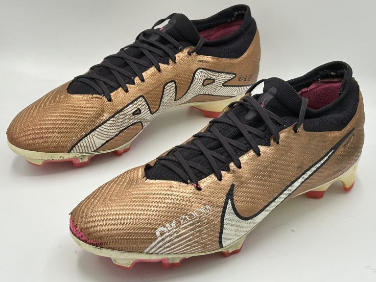Football boots Nike Air Size 11