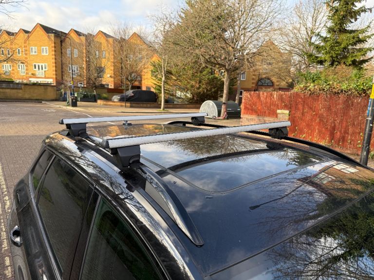 image for Roof Bars for Skoda Karoq