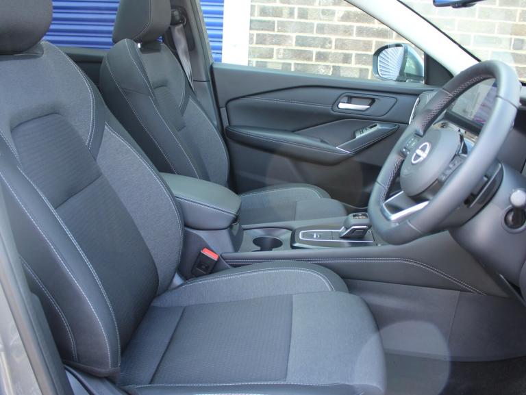 2023 Nissan Qashqai 1.3 DIG-T MHEV N-Connecta SUV 5dr Petrol Hybrid XTRON Euro