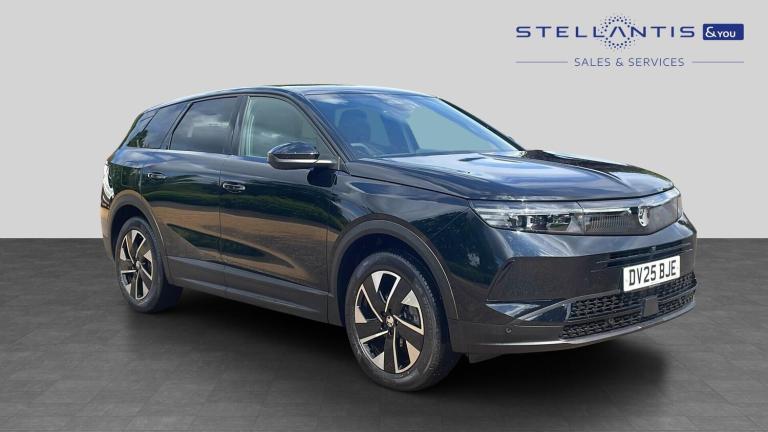 2025 Vauxhall Grandland 1.2 Ultimate SUV 5dr Petrol Hybrid e-DCT Euro 6 (s/s) (136 ps) SUV Hybrid...