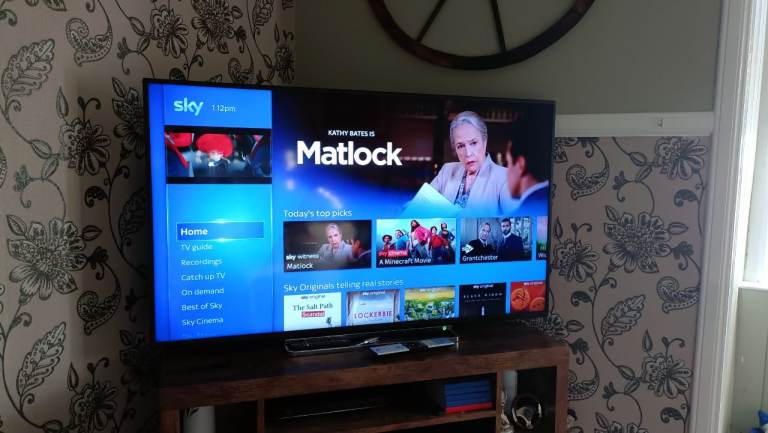 Toshiba tv 1 year old