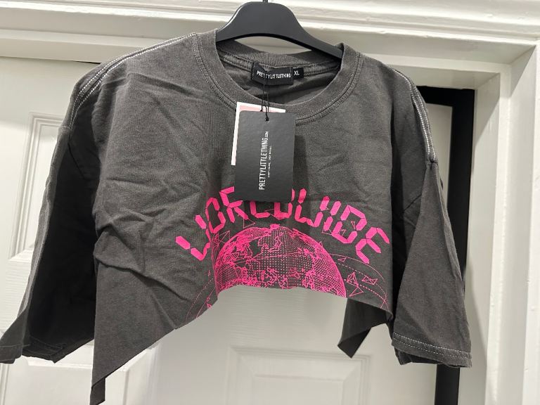 Grey cropped graphic t-shirt.. PrettyLittleThing Brand new with tags & bag