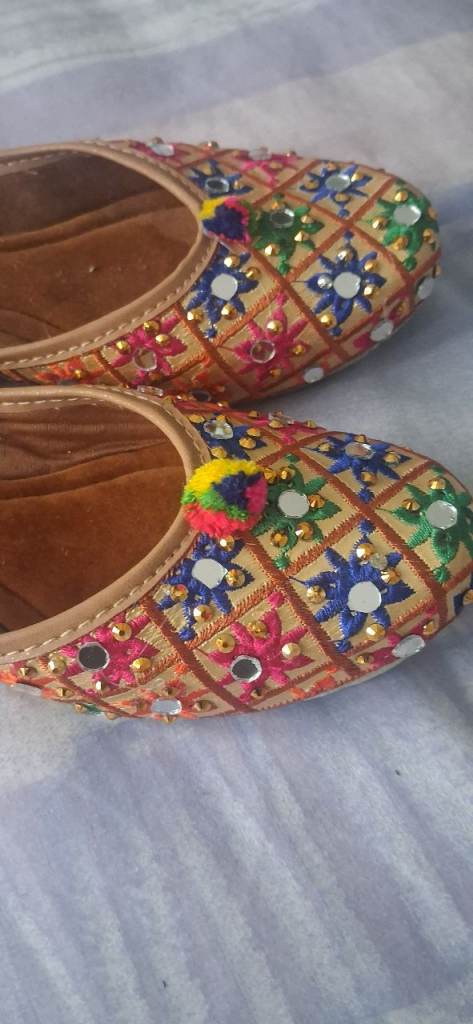 Multicolour Asina Shoes -Mojris