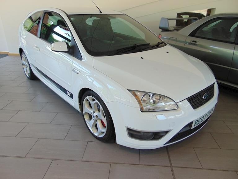 2007 Ford Focus 2.5 ST-3 3dr HATCHBACK PETROL Manual