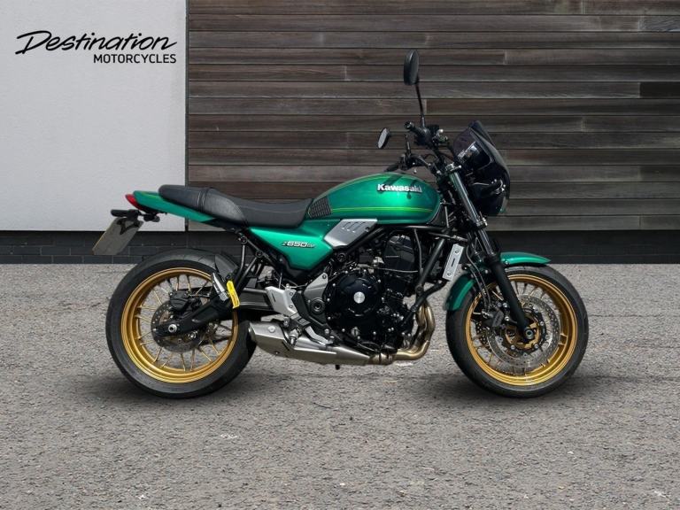 2022 Kawasaki Z 650 RS green Manual