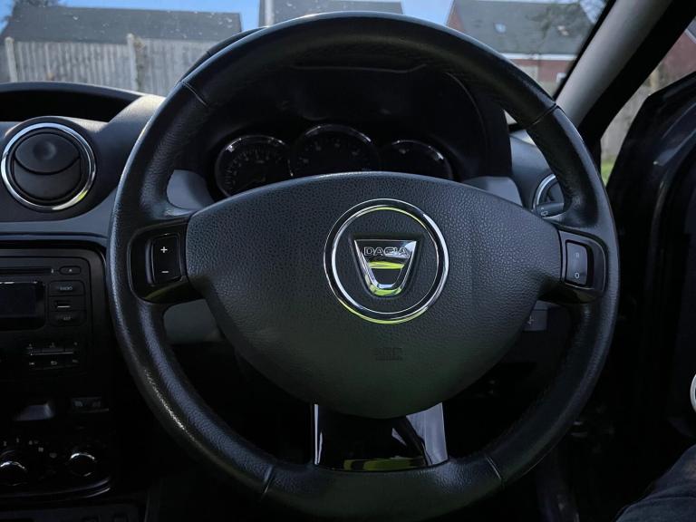 2015 Dacia Duster 1.5 dCi 110 Laureate 5dr HATCHBACK Diesel Manual