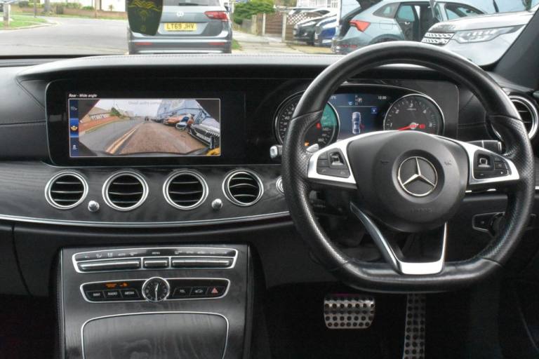 2018 Mercedes-Benz E Class 3.0 E350d V6 AMG Line Saloon Diesel G-Tronic+ (258ps) ACTIVE PARK ASSI...