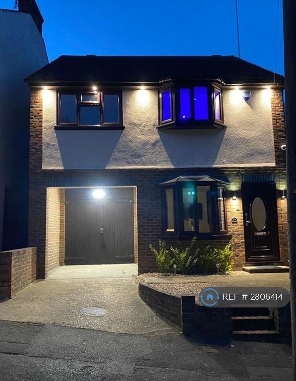 3 bedroom house in Parr Avenue, Gillingham, ME7 (3 bed) (#2806414)