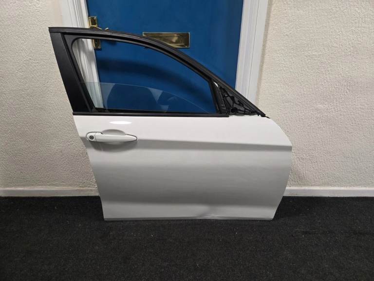 BMW 1 SERIES F20 Driver Side Door FRONT O/S Offside Alpine WHITE A300 2011-19 MK2