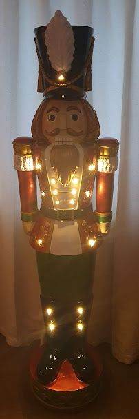 Klaus 5.5ft Nutcracker with Led Lights