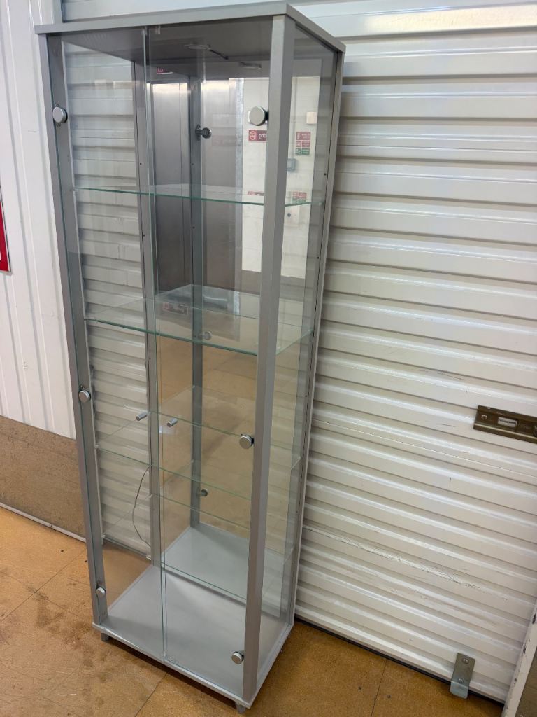 GLASS DISPLAY CABINET. Free delivery!!!