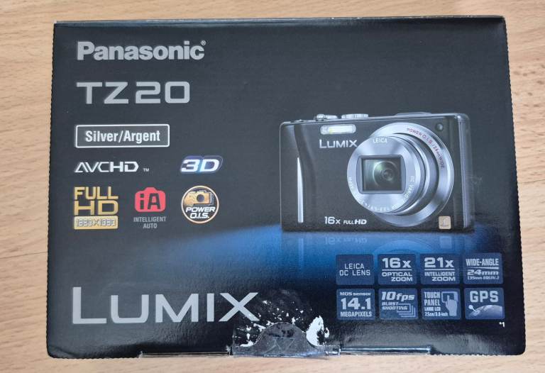 Panasonic Lumix TZ20 Digital Camera - Silver (14.1MP MOS, 16x Optical Zoom) inboxed including extras