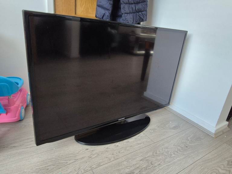 Samsung LED TV - 42 Inch