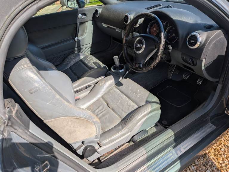 Audi, TT, Convertible, 2000, Manual, 1781 (cc), 2 doors