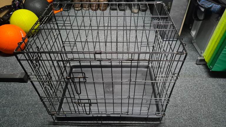 Dog cage crate small