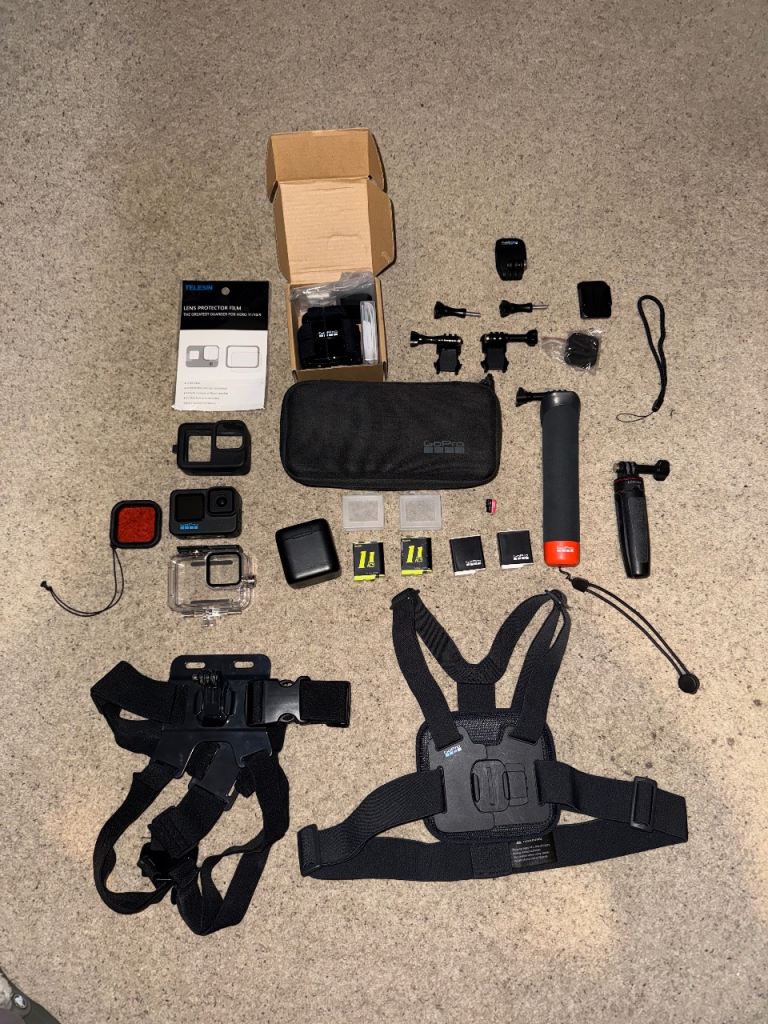 GoPro Hero 11 Bundle