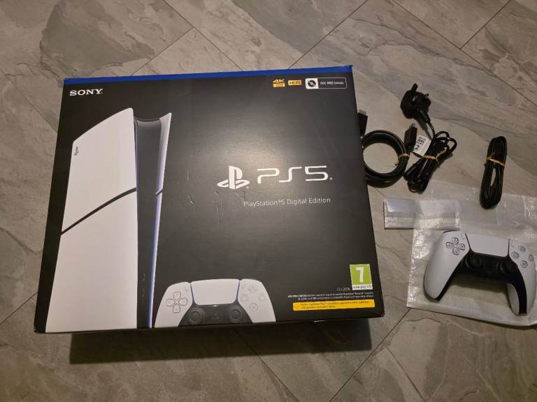 Ps5 slim digital 1 tb model