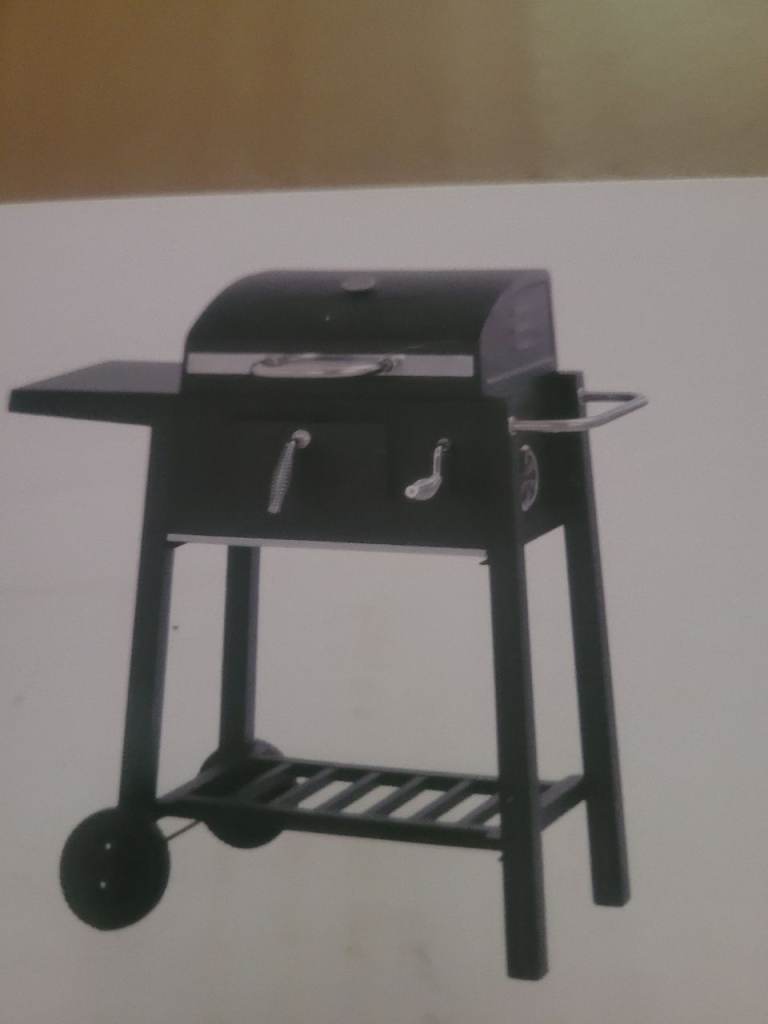 Pedroso charcoal bbq with adjustable grid