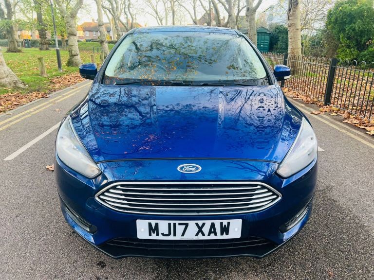 FORD FOCUS 1.0 ECOBOOST YEAR 2017, MANUAL, VERY LOW MILEAGE, GOOD CONDITION, LADY OWNER