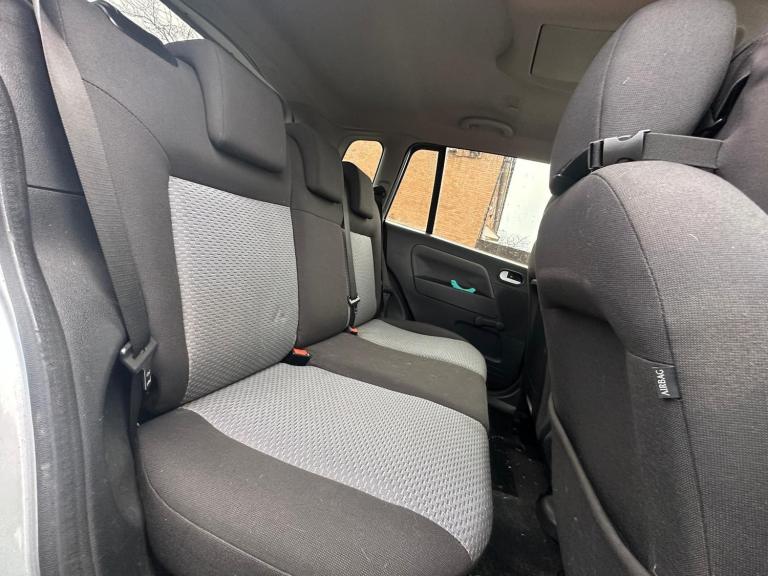 2004 Ford Fusion 1.6 + 5dr Auto HATCHBACK Petrol Automatic