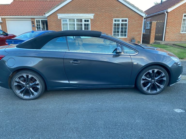 Vauxhall, CASCADA, Convertible, 2014, Manual, 1956 (cc), 2 doors