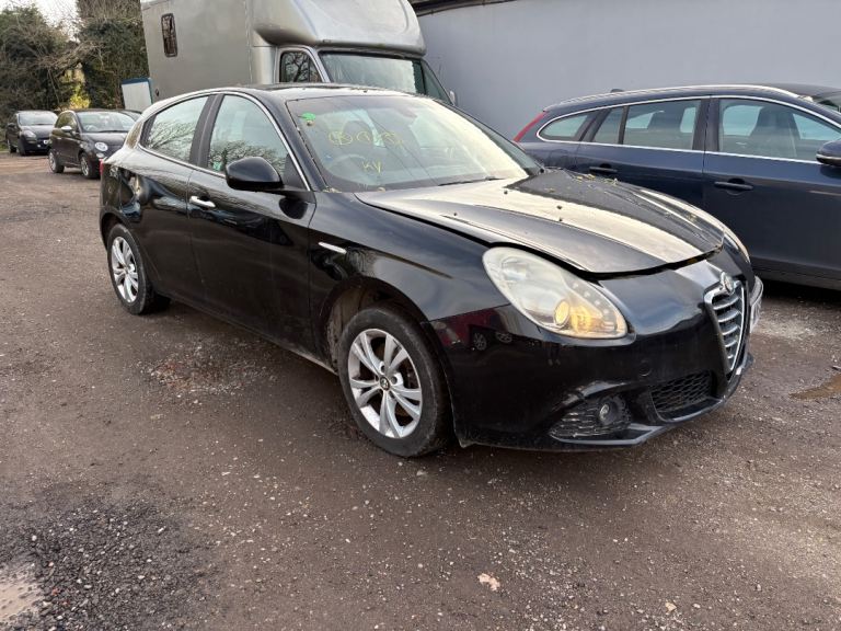 Alfa Romeo, GIULIETTA, Hatchback, 2012, Semi-Auto, 1368 (cc), 5 doors