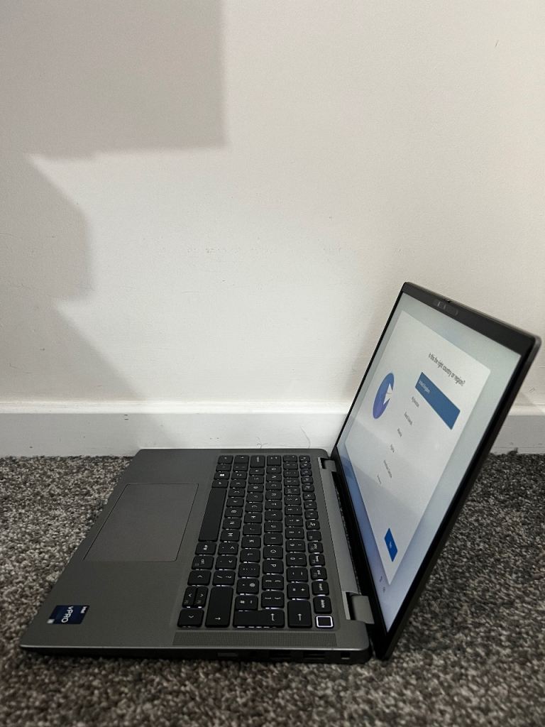 Dell Latitude 7440 14" Aluminum | i5-13th Gen vPro | 16GB 256GB SSD | WWAN Ready