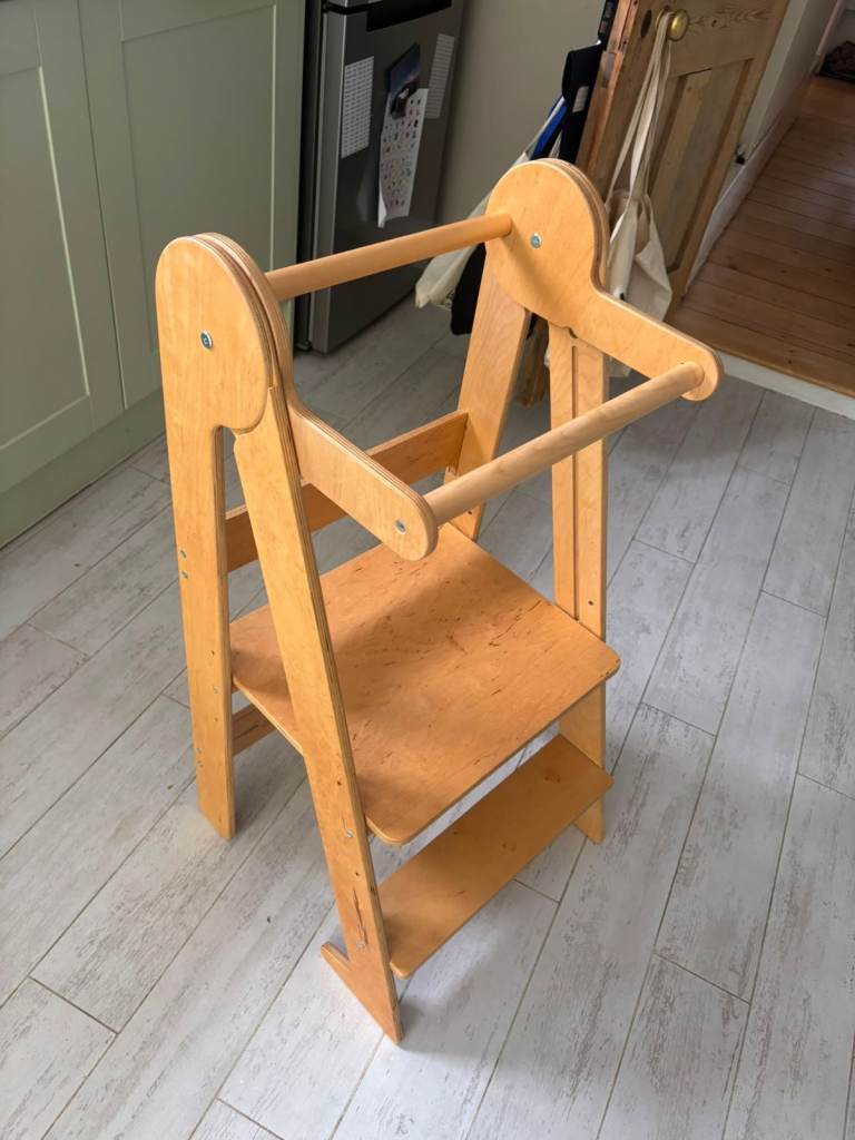Wooden Learning Tower / Kitchen Helper Stool – Very Good Condition 