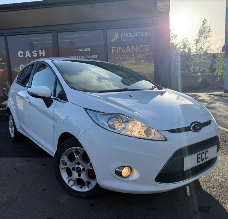 2012 Ford Fiesta 1.25 Zetec Euro 5 5dr HATCHBACK Petrol Manual