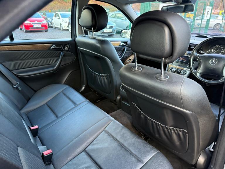 2006 Mercedes-Benz C Class C320 CDI Avantgarde SE 4dr Auto SALOON Diesel Automatic