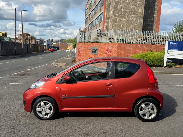 2009 Peugeot 107 1.0 Verve 3dr HATCHBACK Petrol Manual