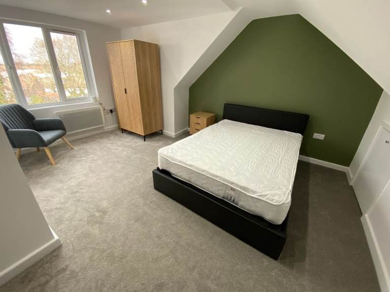 Stylish En-Suite Rooms with a Modern Feel