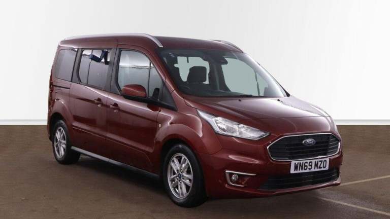 2019 Ford Grand Tourneo Connect 1.5 EcoBlue Titanium Auto Euro 6 (s/s) 5dr MPV Diesel Automatic