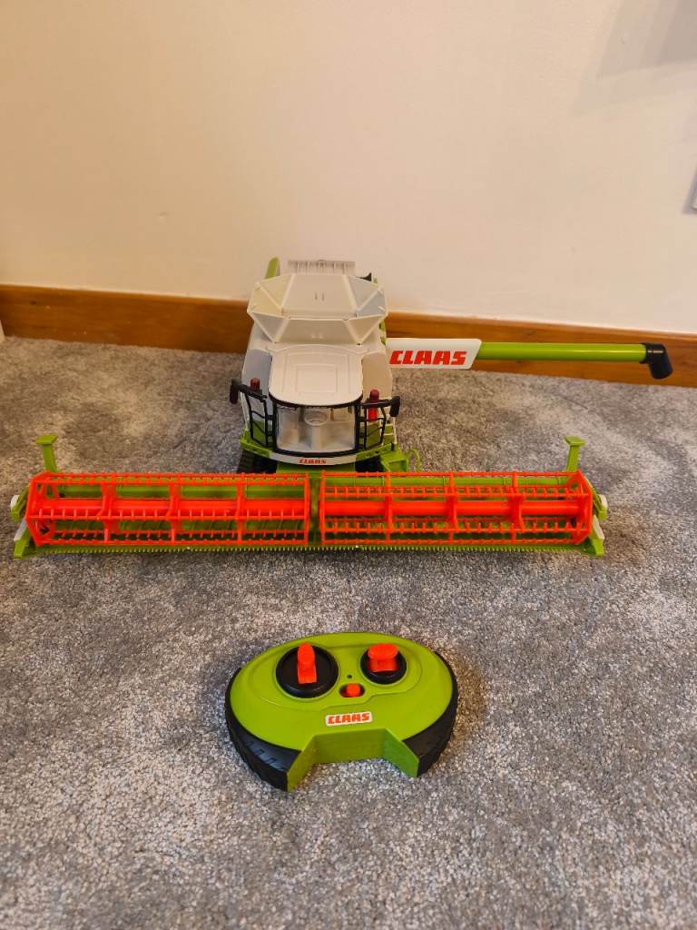 image for Remote Control Combine Harvester