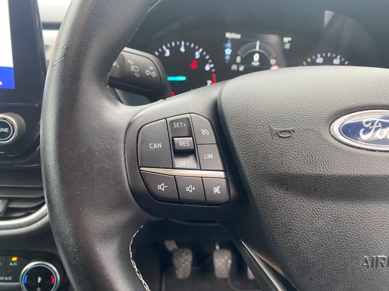 2023 Ford Puma 1.0 EcoBoost Hybrid mHEV Titanium 5dr Hatchback Petrol Manual