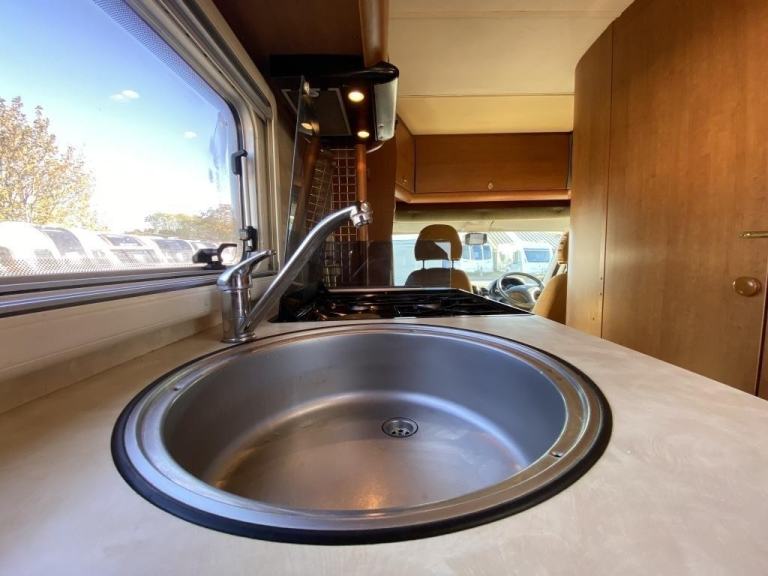 2006 (06) BESSACARR E720 2 BERTH MOTORHOME