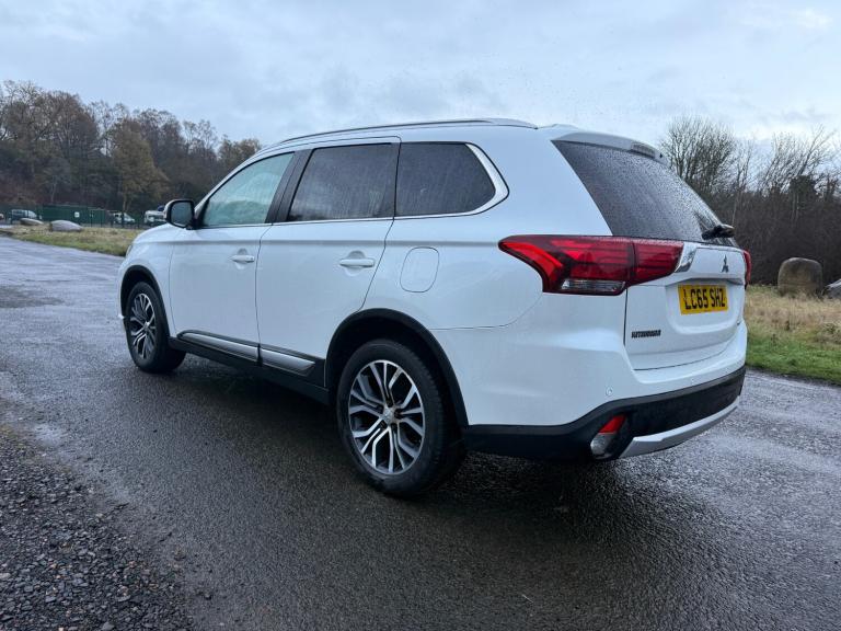 2015 Mitsubishi Outlander 2.2 DI-D GX3 5dr Auto ESTATE Diesel Automatic