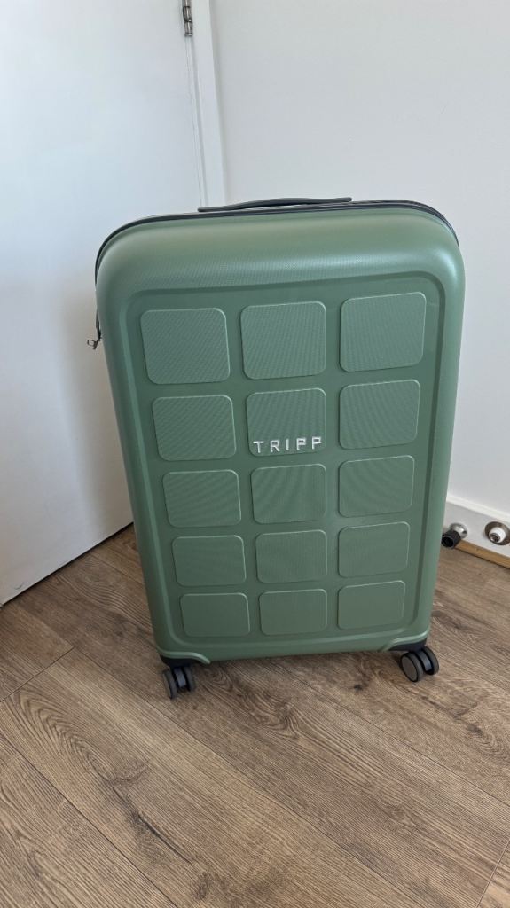 Tripp Large Suitcase