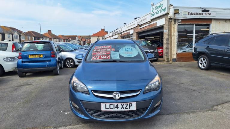2014 Vauxhall Astra Estate 1.6 Tech Line Automatic From £5,895 + Retail Package ESTATE Petrol Aut...