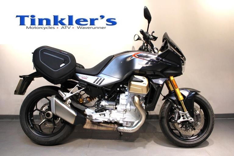 2024 24 Moto Guzzi V100 Mandello S Grey